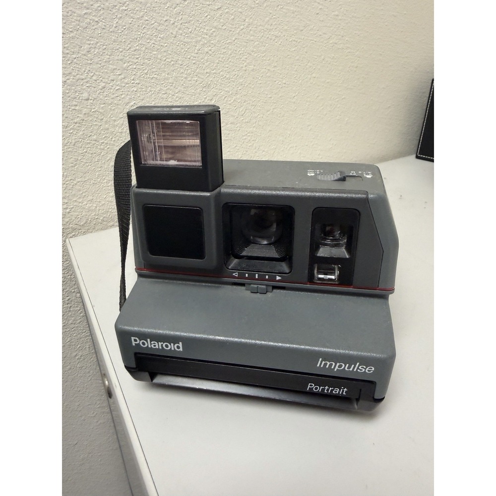 Vintage Polaroid Impulse Portrait 600 Instant Film Camera Gray untested